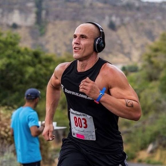 Meet your Posher, Andrew - Picture 1 of 1